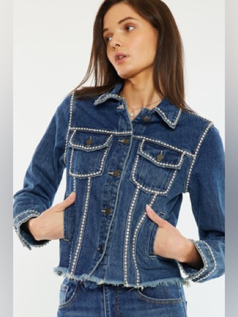 Forever 21 denim jacket sparkling rhinestone trim size Medium